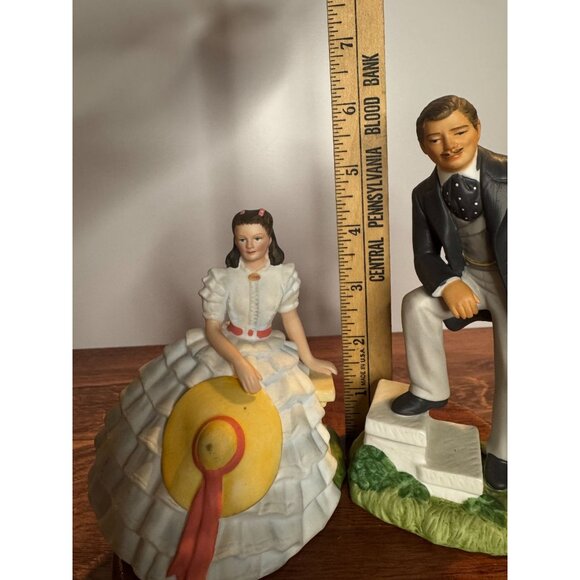 Vintage Avon Gone With the Wind Figurines – Scarlett O’Hara & Rhett Butler – 198 - Picture 2 of 11